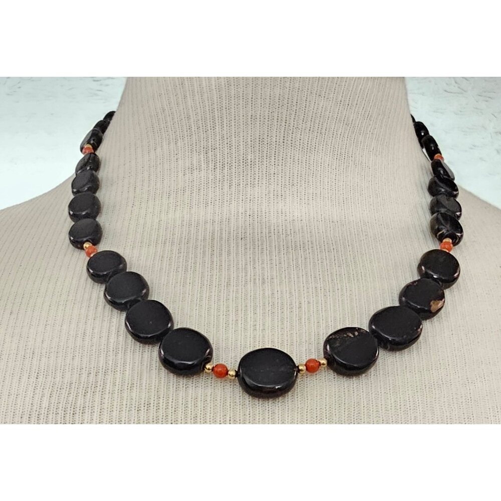 Black Coral Gold Filled Bead Necklace Graduated Strand Screw Barrel Clasp J460 - Picture 2 of 12